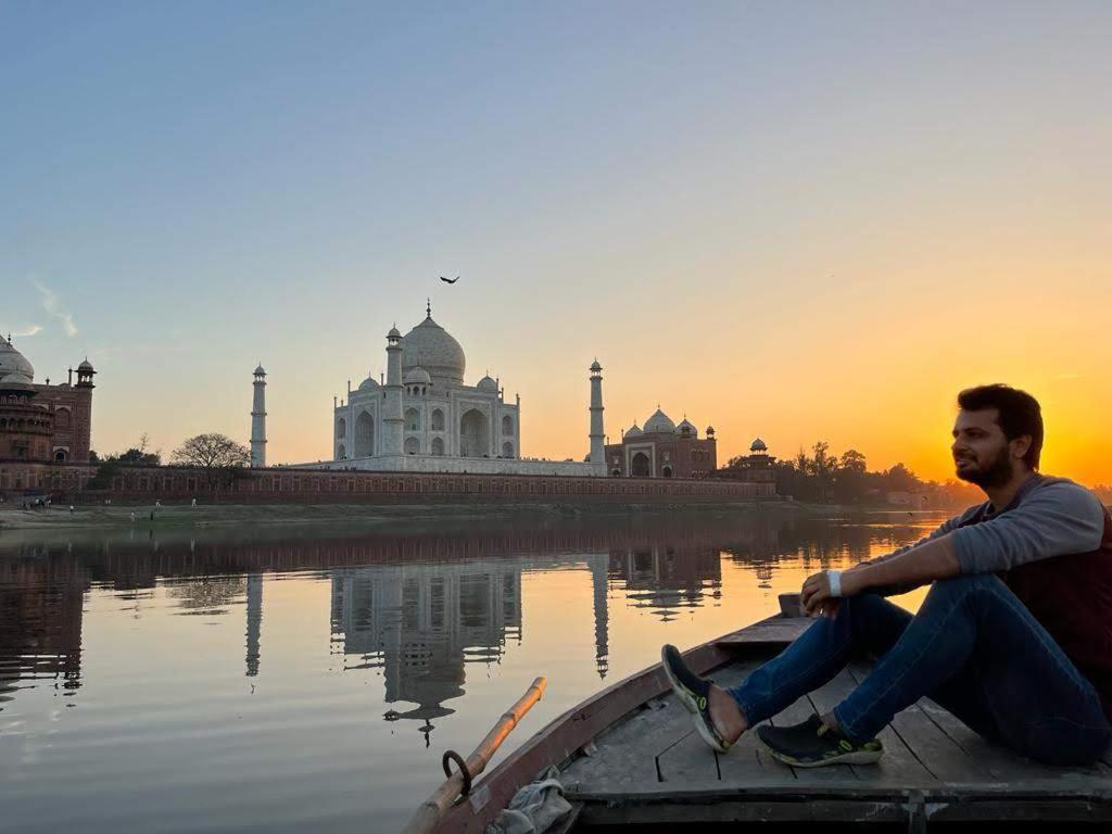 Zigzag Homestay Agra  Esterno foto