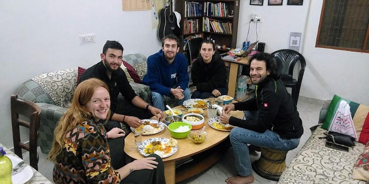 Zigzag Homestay Agra  Esterno foto